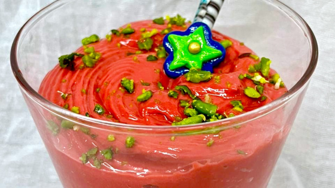 Red velvet Shrikhand